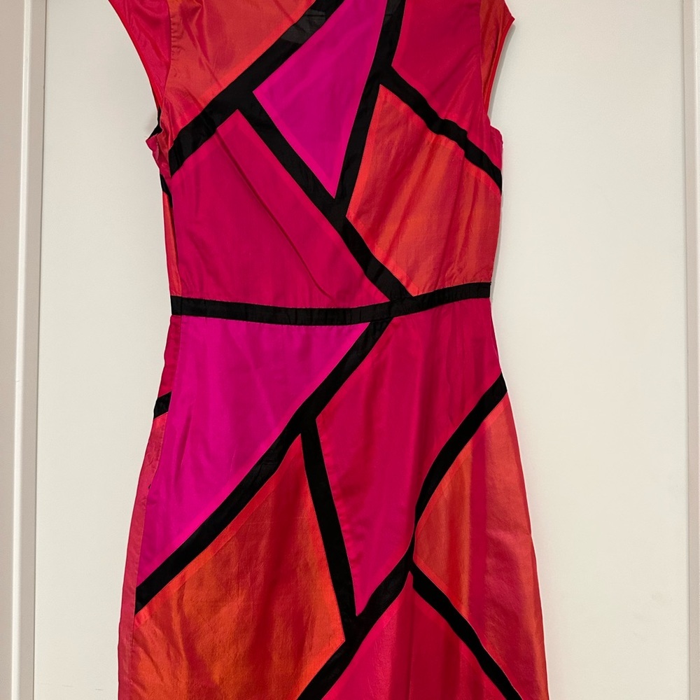 Nachiket Barve Tumeric Spice Sheath, cap sleeve, size medium, colorblock - Picture 5 of 8